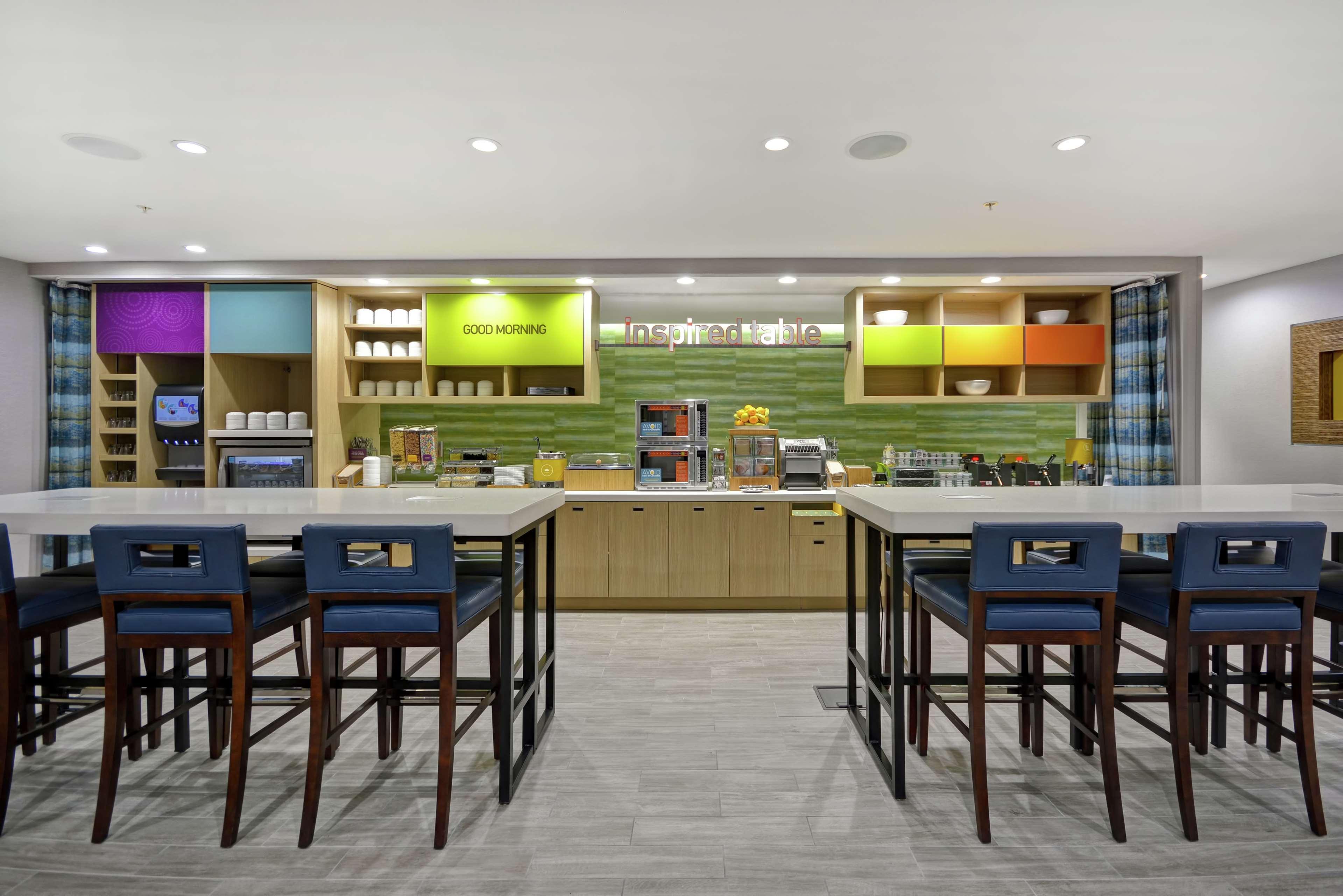 Home2 Suites By Hilton Grand Rapids North Walker Exterior foto